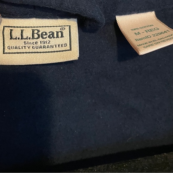 🔥 Cozy 🔥 LL Bean Flannel Robe size Med - Picture 2 of 5